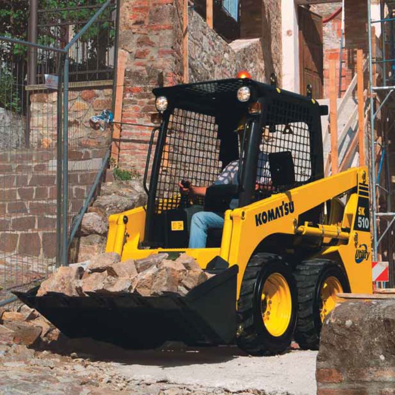 macchine movimento terra minipale komatsu SK  noleggio tecnostrutture