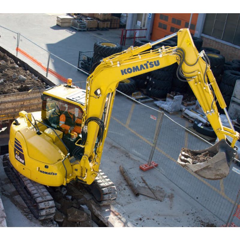 midiescavatore komatsu PCMR  noleggio tecnostrutture