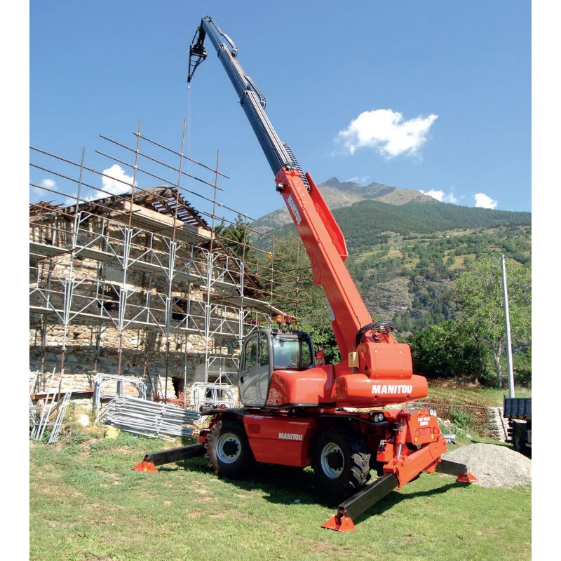 sollevatore telescopico rotativo massima stabilita cantieri in pendenza manitou MRT  PRIVILEGE tecnostrutture